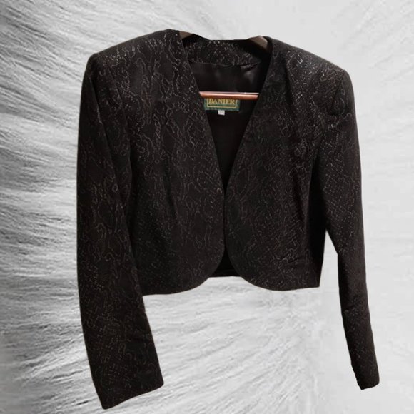 🖤🔥🖤 Gorgeous Vintage Black Leather Danier Cropped Jacket - Picture 3 of 11